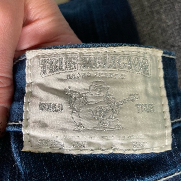 True Religion pearl detail low rise denin - Picture 8 of 11